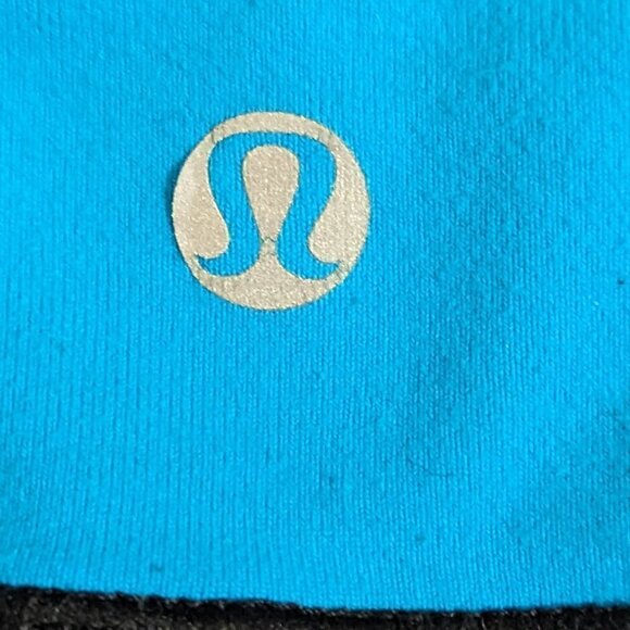 Lululemon Vintage Snap Me Up Luon Crops Crop Pants 6 - Picture 7 of 10